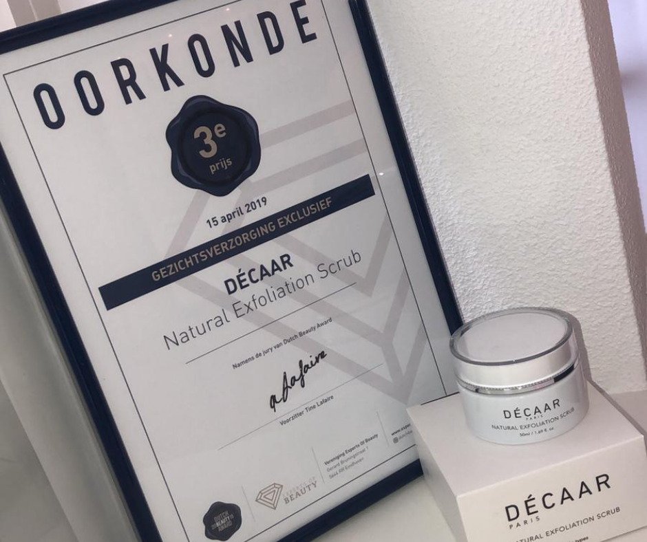 Prijs voor Decaar Natural Peeling scrub masker