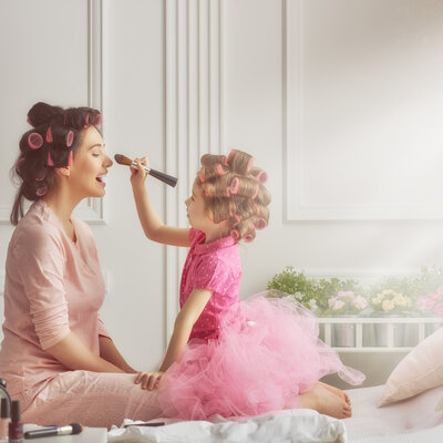 Zo doe je thuis een beauty dag met je dochter