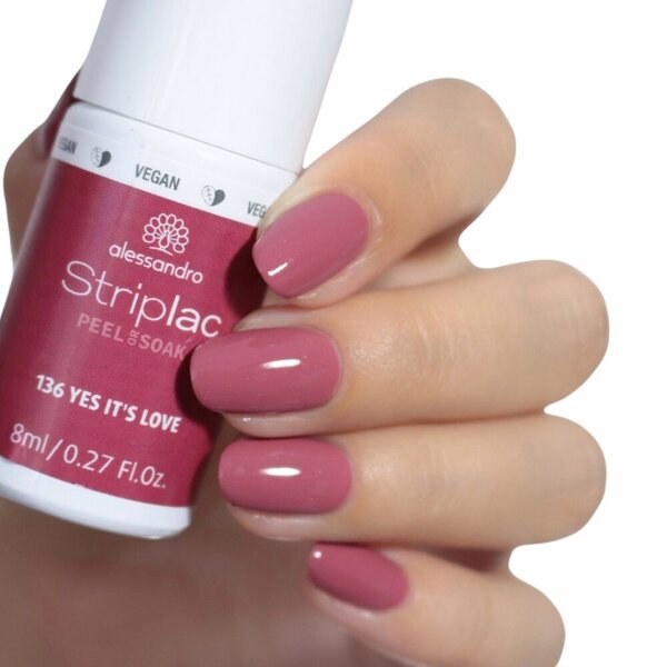 Alessandro Striplac  Peel & Soak  136 Yes It's Love Gel Nagellak