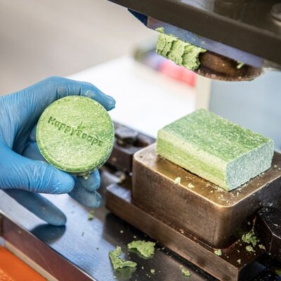 The Making off Happysoaps