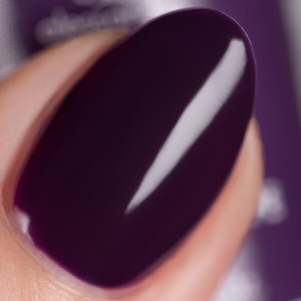 Alessandro Striplac Frozen  Beauty  Purple Cape  558 – 5 ml
