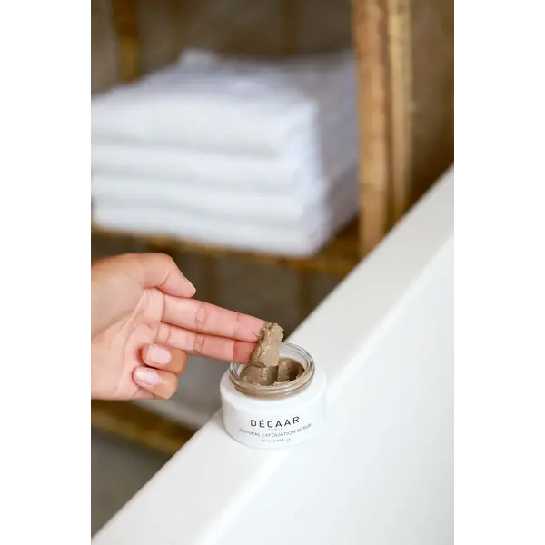 Decaar   Natural exfolianting scrub mask  gezichtsscrub, exfoliant 50ml