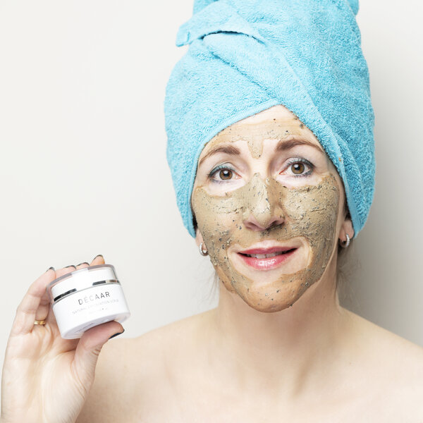 Decaar   Natural exfolianting scrub mask  gezichtsscrub, exfoliant 50ml