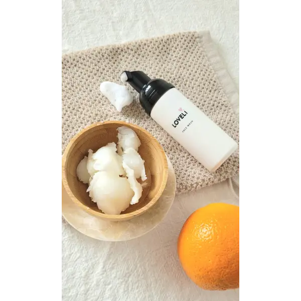 Loveli Facewash - milde gezichtsreinging foam voor normaal tot droge huid 150ml