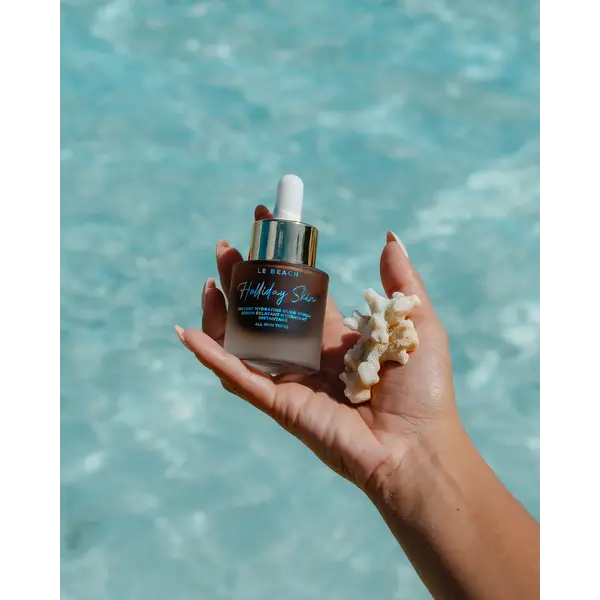 Le Beach Holliday Skin Tropfen – getönte Tropfen für einen schönen, natürlichen Glow – auch perfekt für unreine, fettige Haut 30 ml