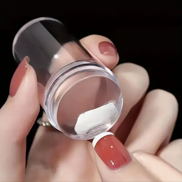 Alessandro Striplac French Stamper – für das einfache Auftragen einer French Manicure
