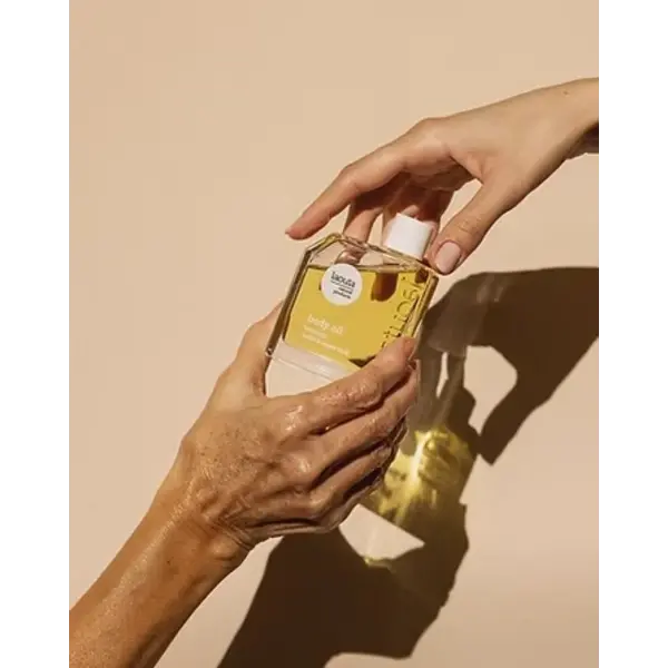 LAOUTA NATURAL  PRODUCTS Deep Hydrating Narsissus Body Oil 100ml