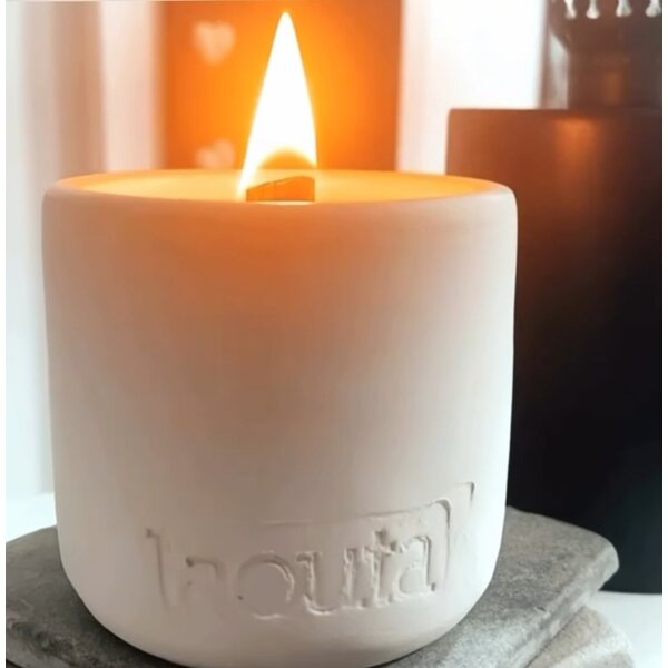 LAOUTA NATURAL  PRODUCTS Natural Soy Candle met de geur van Bitter Almond