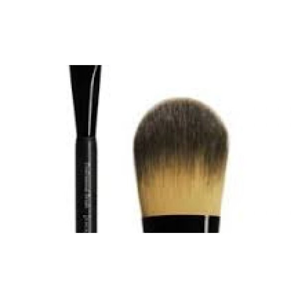 Pupa  Pupa Foundation Brush