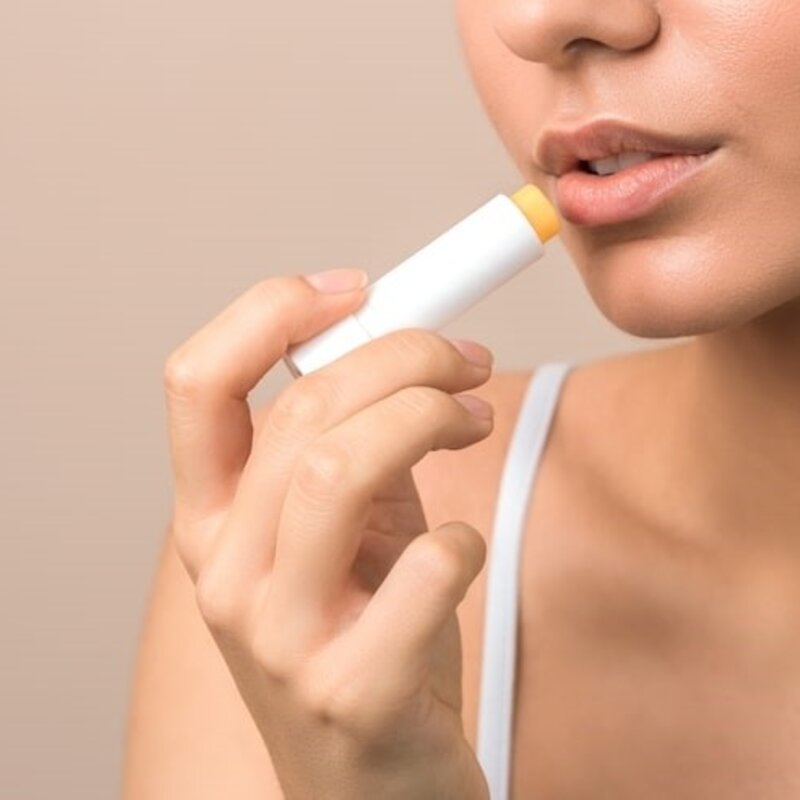 Kies jij voor gewone lipverzorging of voor natuurlijke?