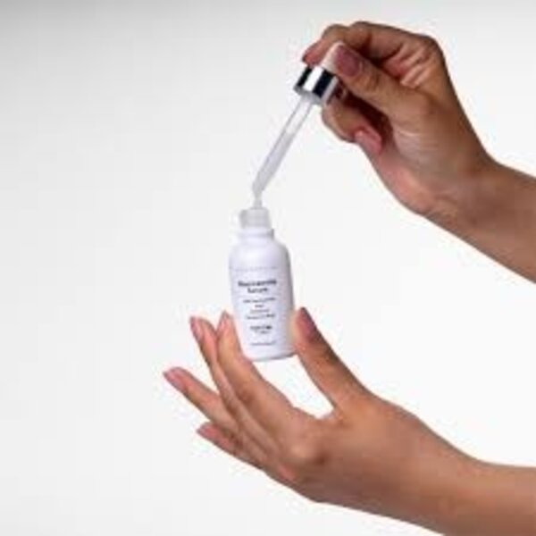Revitaltrax Niacinamide serum 30ml