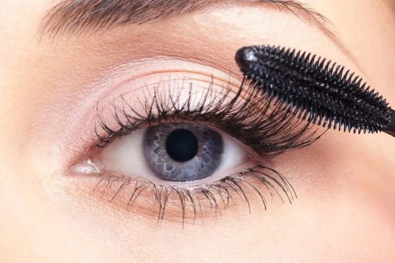 Bestaat er een waterproof mascara zonder PFAS?