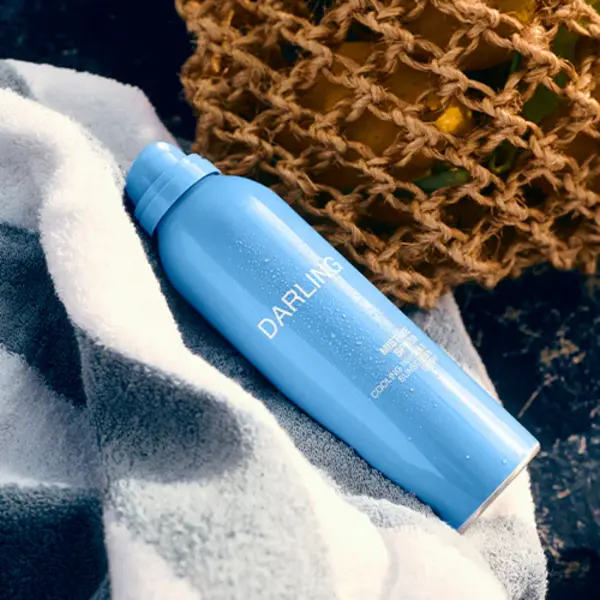 Darling suncare Mist Me – LSF 50 – 150 ml Kühlendes, unsichtbares Sonnenspray – kühlende, transparente Sonnencreme – Sonnenschutz – als Spray – transparent – leicht – kein weißer Film – feuchtigkeitsspendend und erfrischend 150 ml