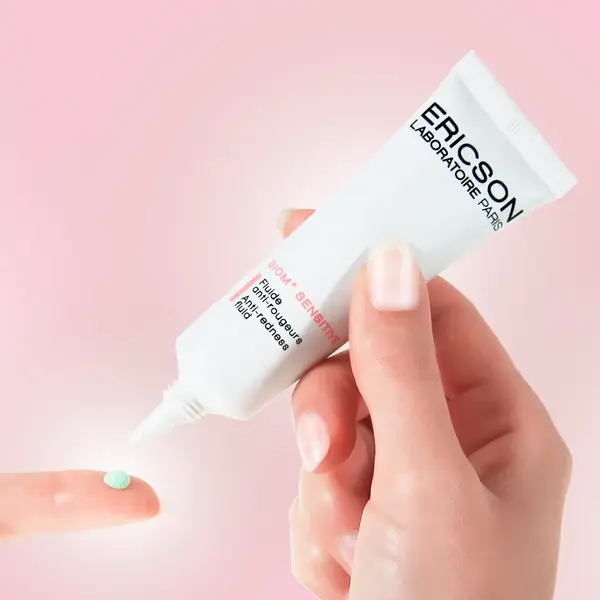 Ericson Laboratoire BIOM+ Sensitive Anti redness fluid - perfecte fluide voor bij een rode huid zoals couperose of rosacea - kalmeert - corrigeert de kleur - herstelt de huid - hydrateert 30ml