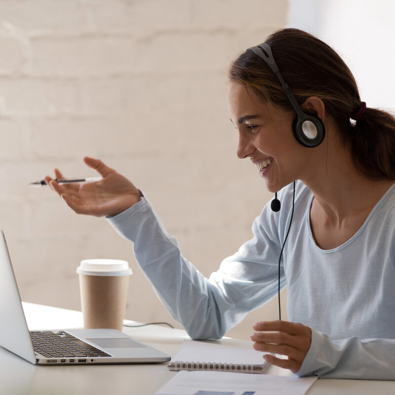 So siehst du bei deinem Online-Meeting am besten aus