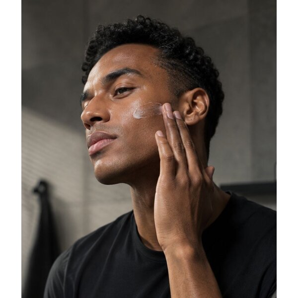 Decaar  Silent Fortitude totale voordeelset - complete set voor de mannen met reiniging, verzorging, zonbescherming en gezichtsmasker
