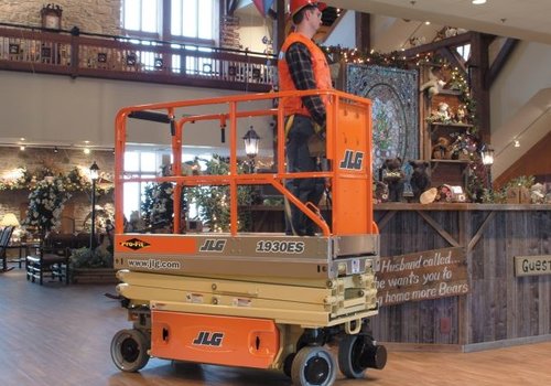 Elektrische schaarlift 7,5 meter 
