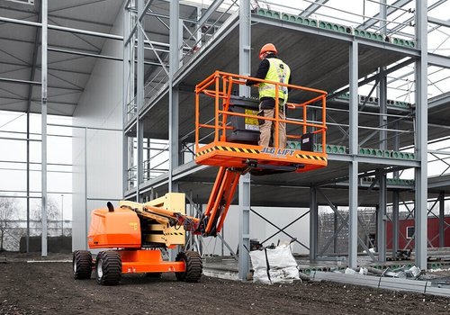 Diesel Knikarmhoogwerker 18 meter 