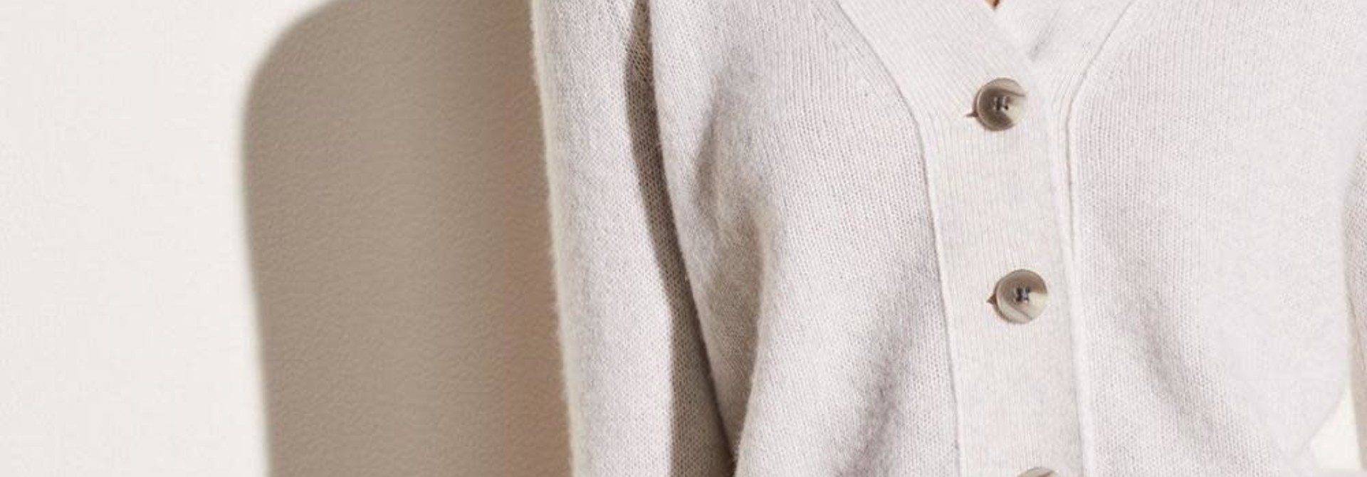 Shrunken button Cardigan Vince