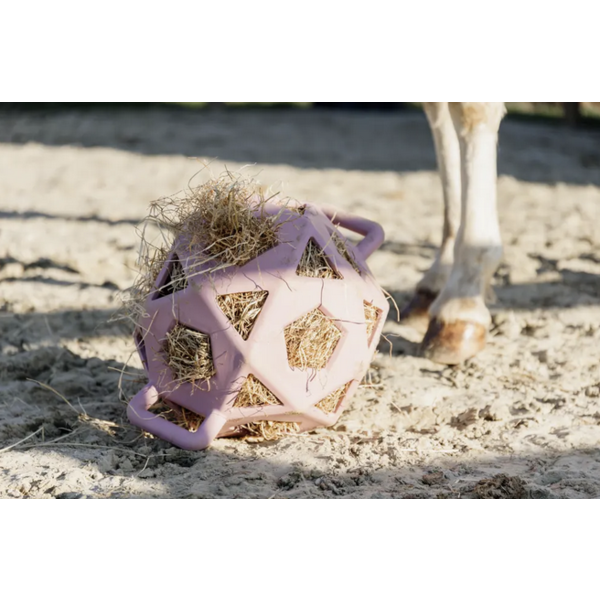 Kentucky Relax Horse Play & Hay Ball