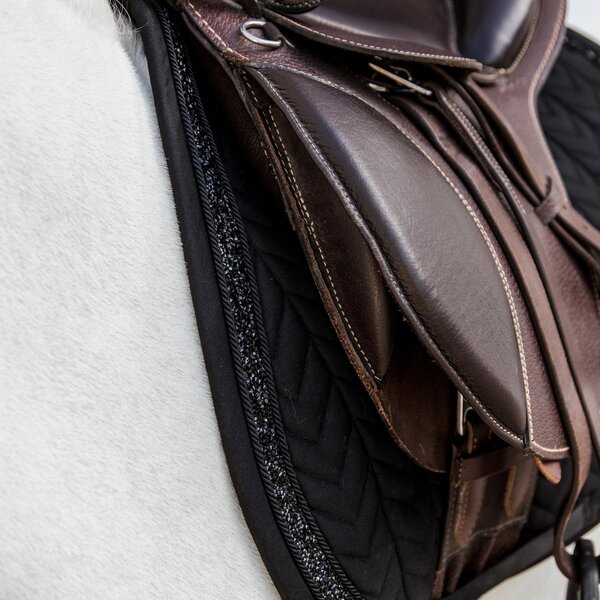 Kentucky Zadeldoek Glitter Stone Black Jumping