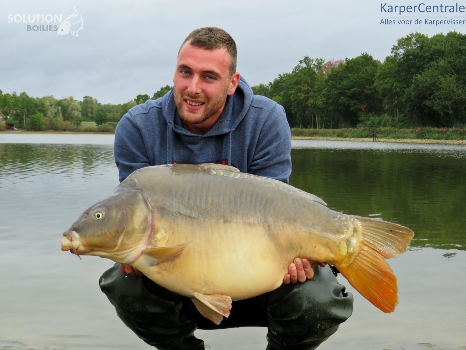 2e foto van gerjan westen met kanon spiegel