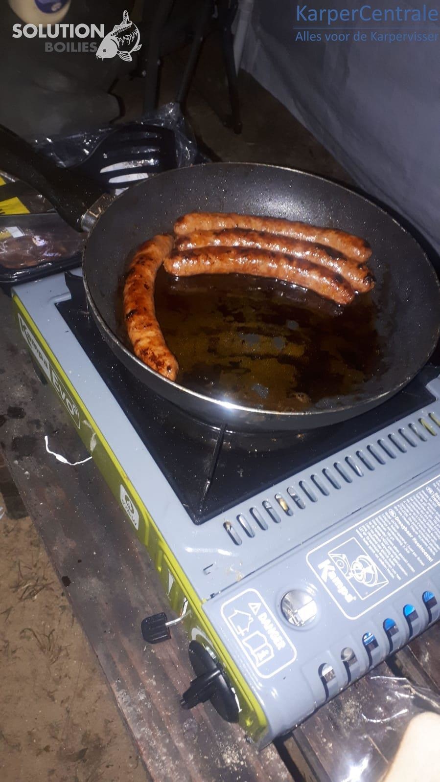 Lekkere worstjes voor de vissers