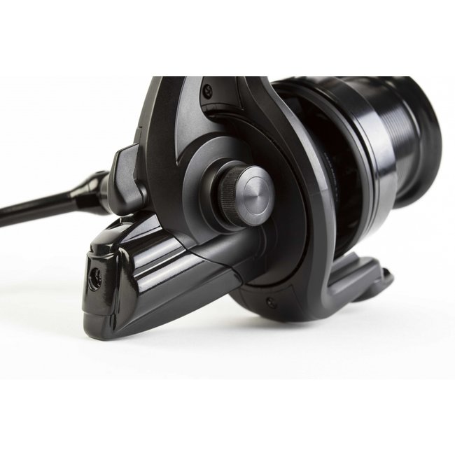 Avid Carp AV8000 | Karpermolen | Big Pit