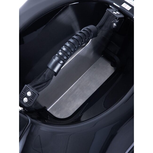 Boatman Fighter Pro - Zwart (Incl. GPS & Fishfinder) - voerboot