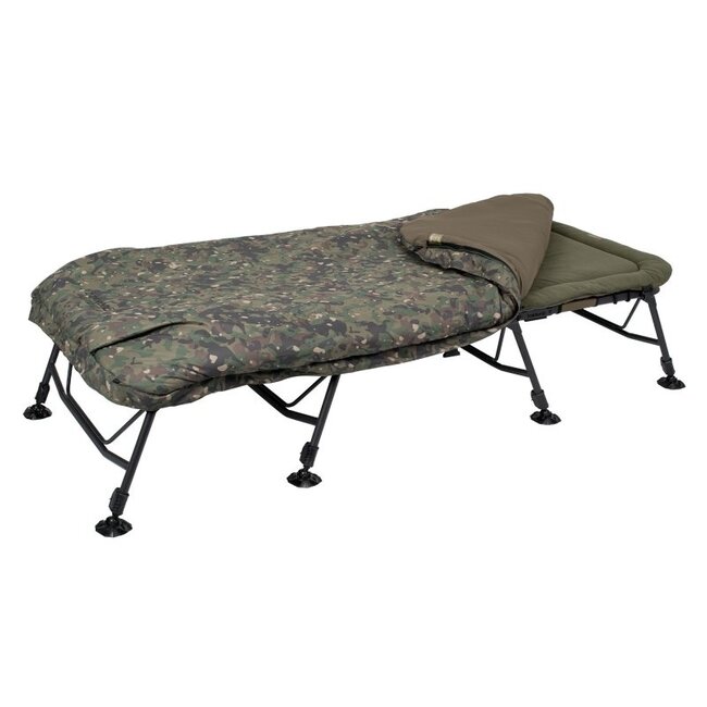 Trakker RLX 8 Wide Camo Bed System - Stretcher met slaapzak