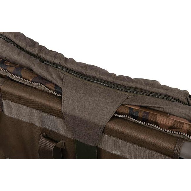 FOX Voyager Sleeping Bags: Luxe en Warmte voor Elk Seizoen