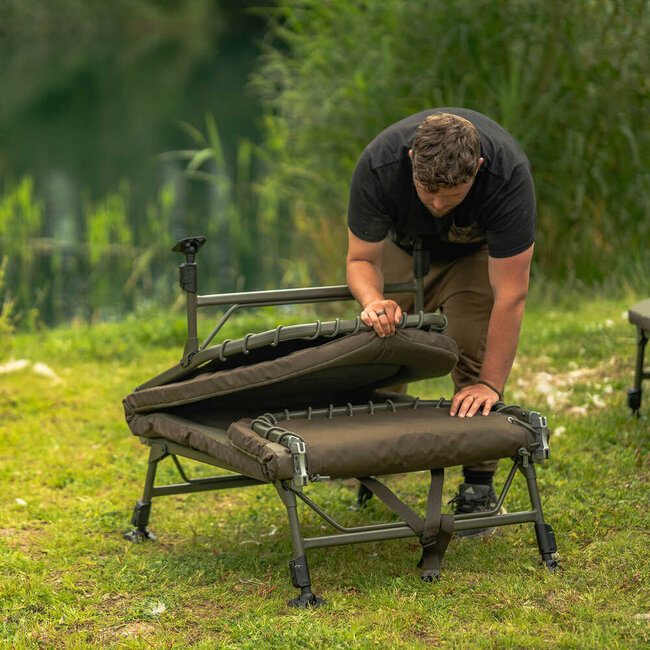 Avid Carp Benchmark Ultra Bed