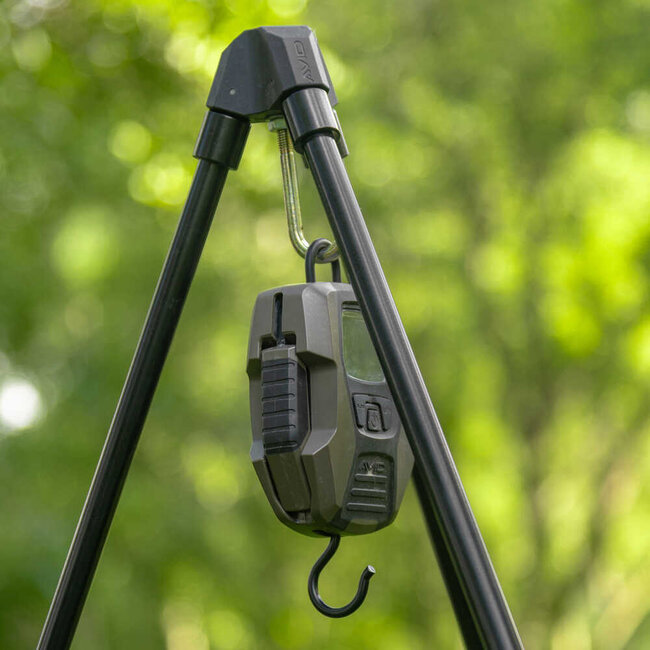 Avid Carp Pro-Tect Deluxe Tripod - Weeg driepoot