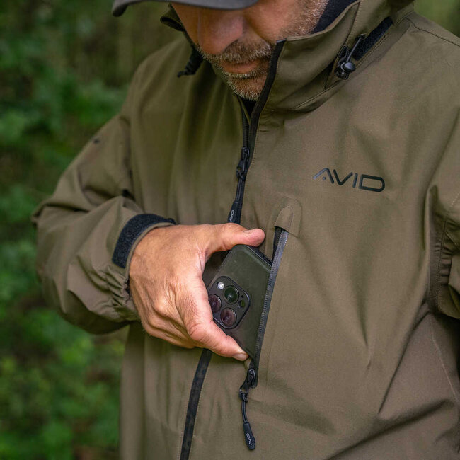 Avid Carp Hydro-Force Full Zip Jas voor Uitdagende Weeromstandigheden