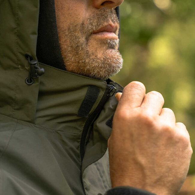 Avid Carp Revolve Waterproof Suit - Regenpak
