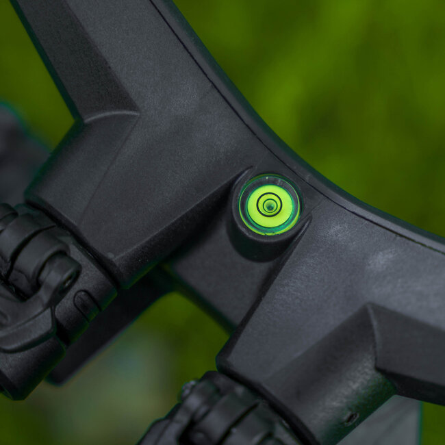 Avid Carp Revolve Multi Pod met verstelbare stangen en Lok Down mechanisme