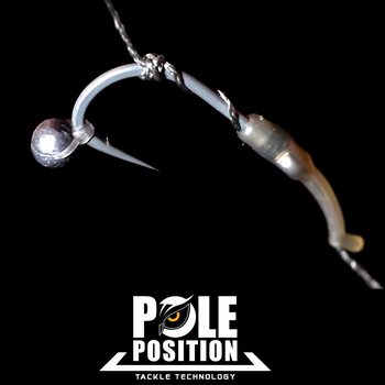 Pole Position Shot on the Hook Rig