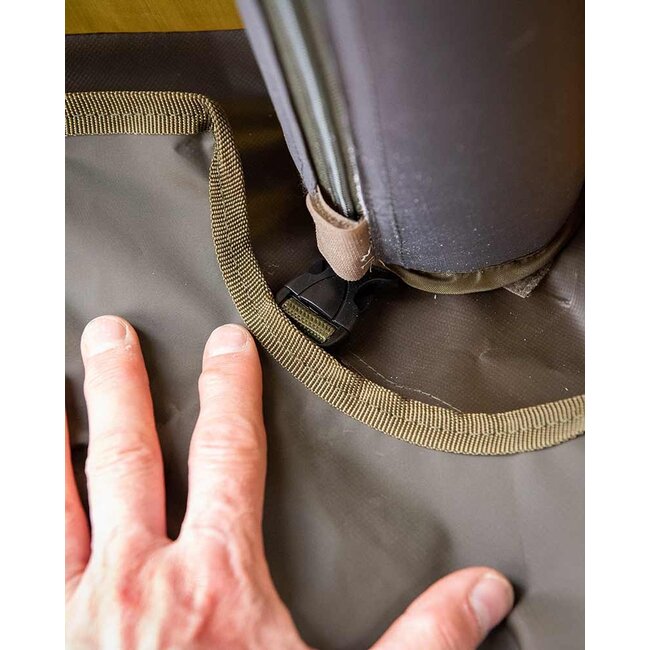 FOX Air Frame Social Shelter - 2.5m - Gazebo