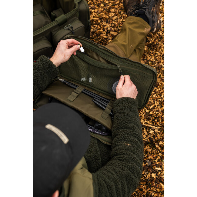 Trakker NXG Buzzer Bar Bag - Beschermtas 2 & 3 Hengel - Banksticks Opbergruimte