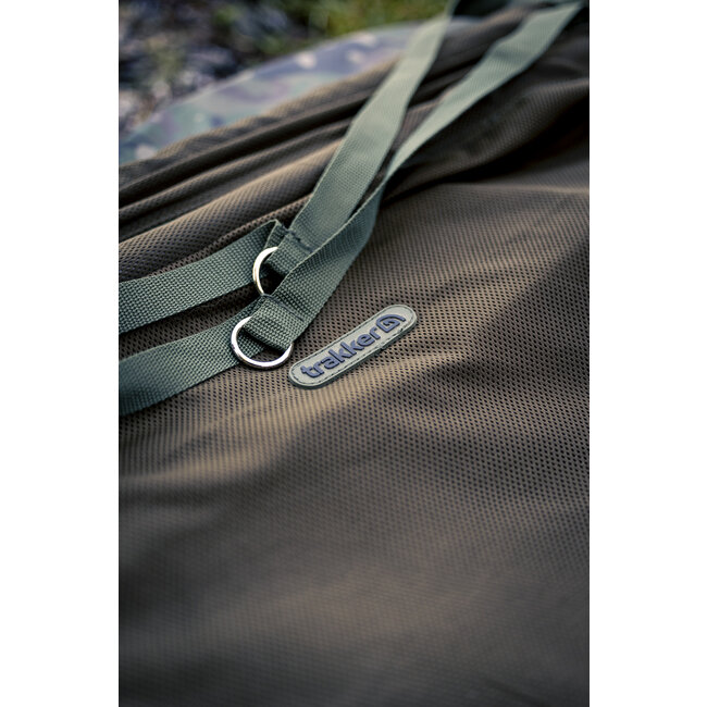 Trakker Sanctuary T1 XL Retention Sling - Full-mesh weighsling met smalle drijvers en versterkte stiksels