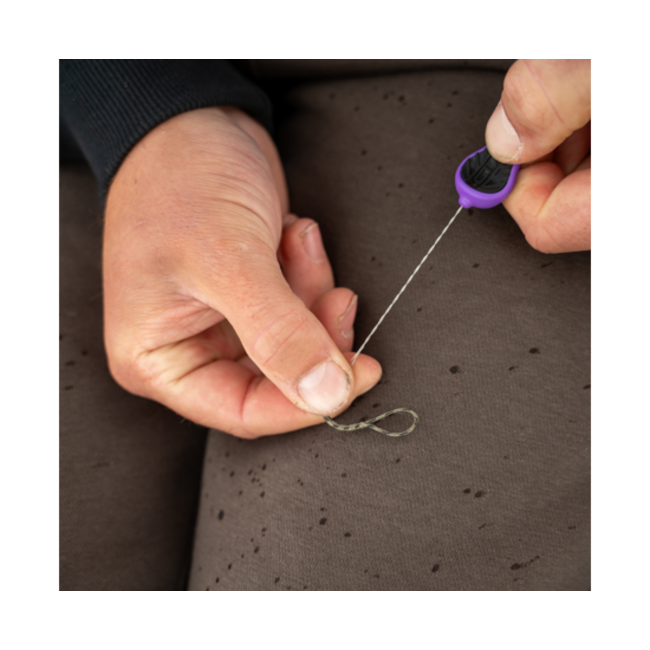 Avid Carp Re-Rig Quick-Splice Needle - Diamantvormig - Splicing Tool voor Leadcore & Leaders