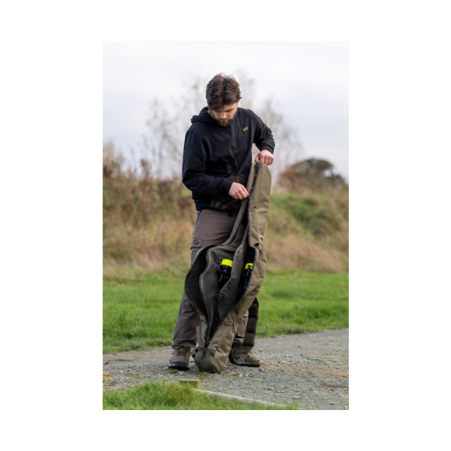 Avid Carp RVS - 10FT - Retractable 2-rod holdall