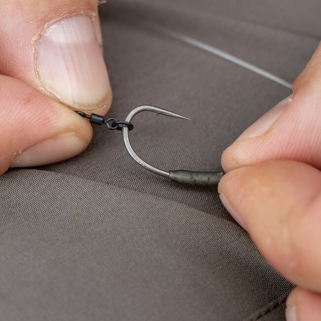 Avid Carp Outline - Mirco Ringed Hookbait Swivel