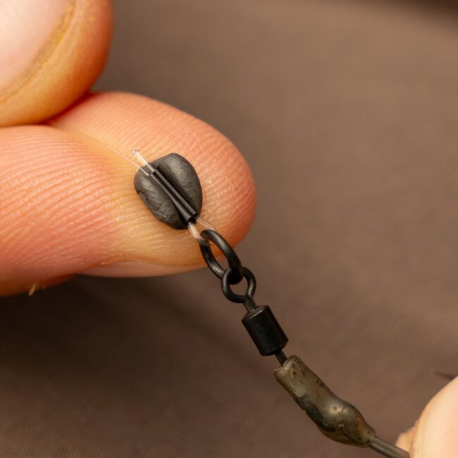 Avid Carp Outline - Tungsten GripTek Putty