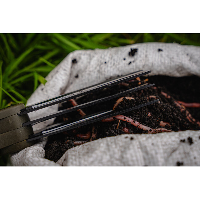 Avid Carp Worm Chopperz