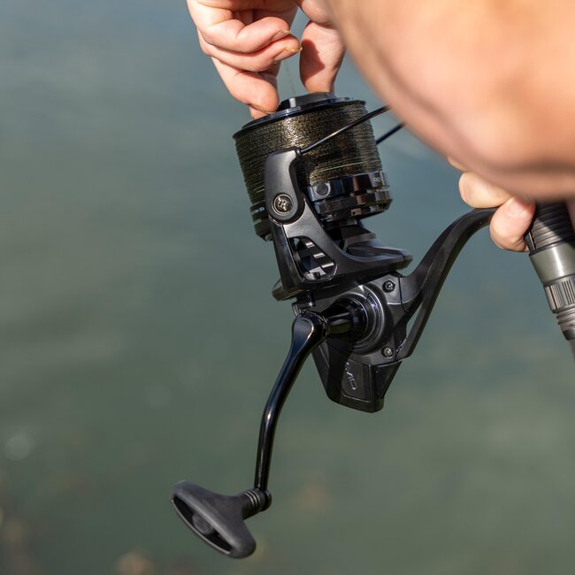 Avid Carp Revolve - 12000FD - karpermolen