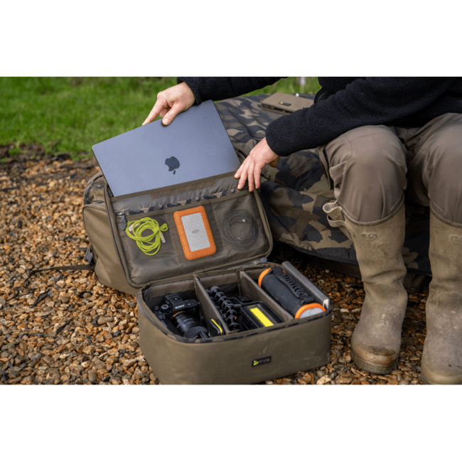 Avid Carp RVS Tech Pack - XL