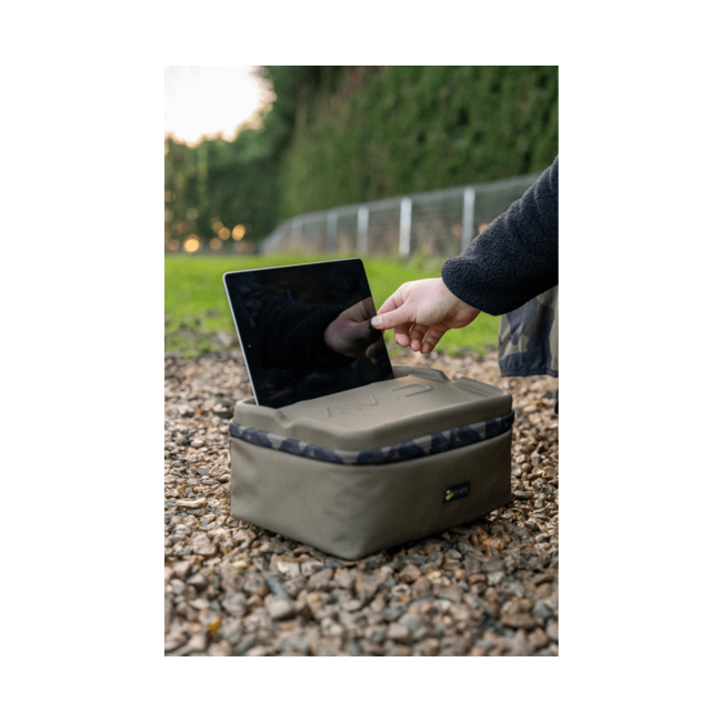 Avid Carp RVS Tech Pack - XL