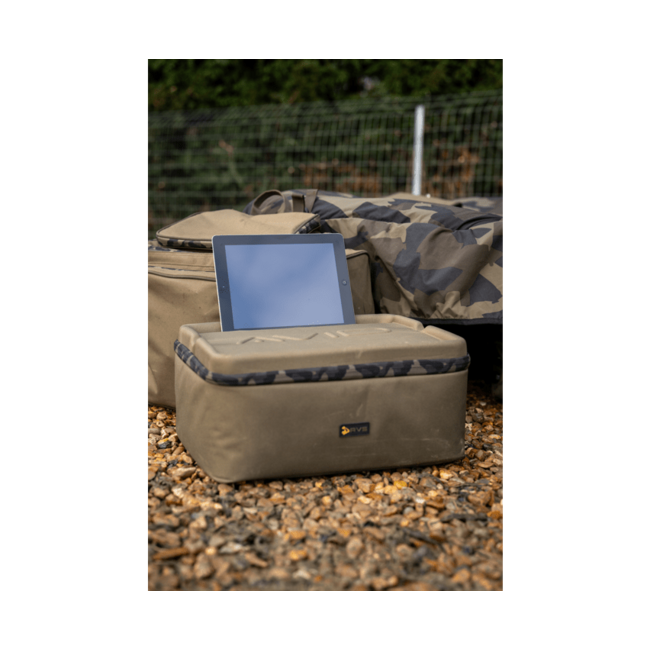 Avid Carp RVS Tech Pack - XL