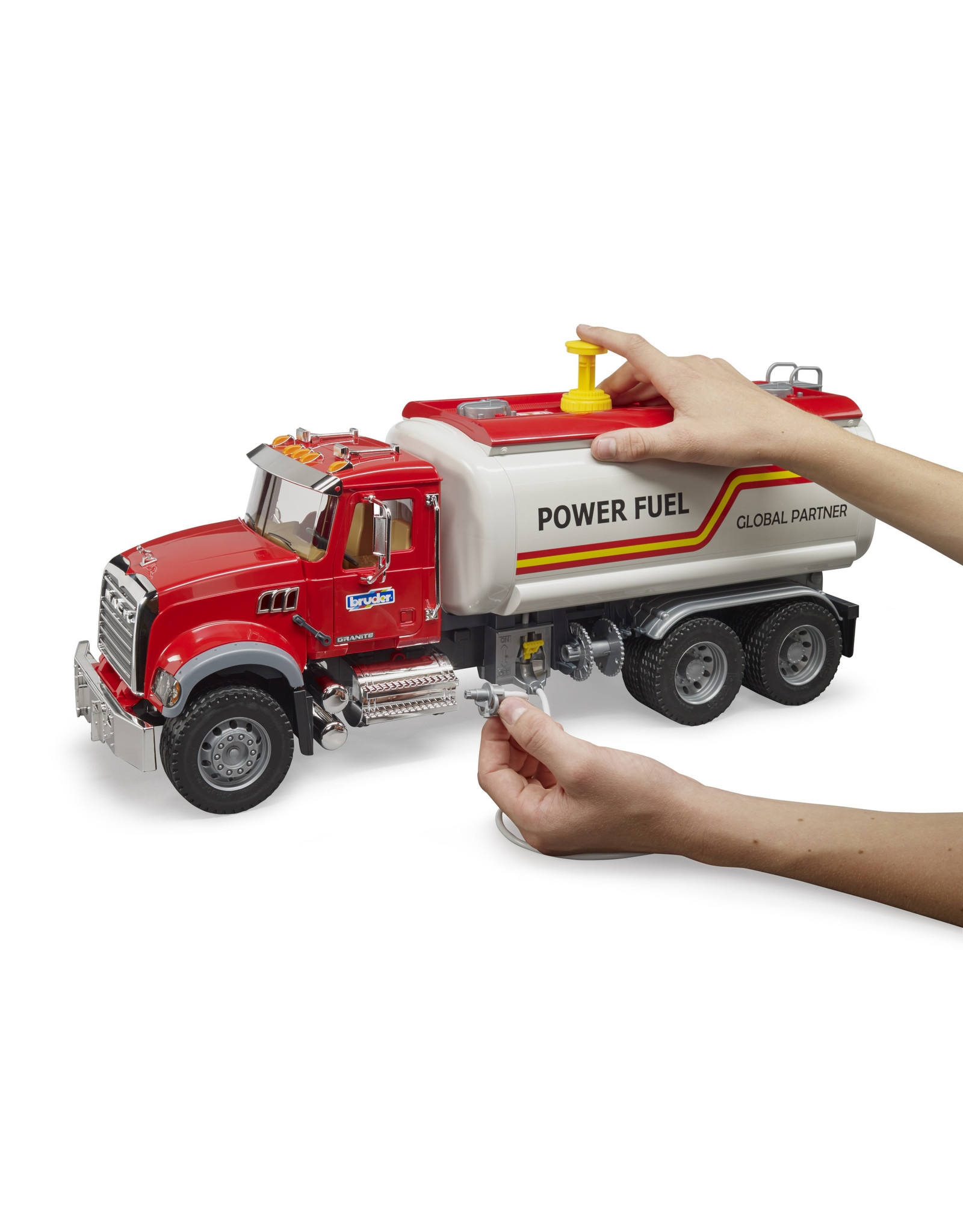 Bruder Bruder 02827 MACK Granite Mack Granite Tankwagen (1:16)